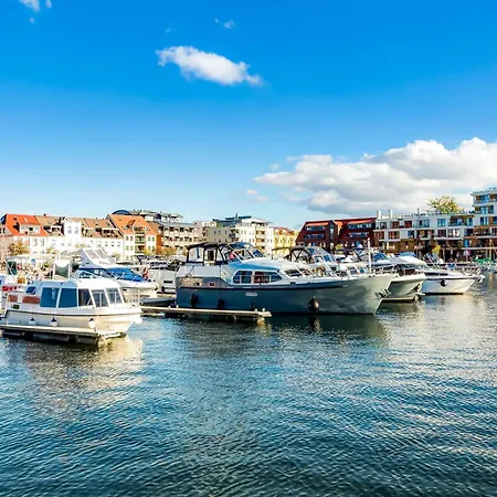 Hafenloge - Helle Mit Fantastischen Blick Auf Den Warener Hafen Und Binnenmueritz * Waren (Mueritz)