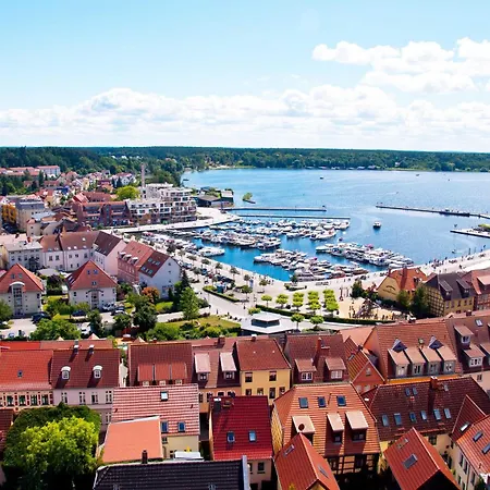Apartmán Hafenloge - Helle Mit Fantastischen Blick Auf Den Warener Hafen Und Binnenmueritz *